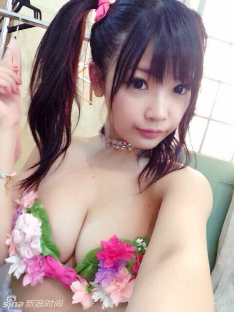 getimg.php?url=http%3A%2F%2Fwww.sinaimg.cn%2Fdy%2Fslidenews%2F24_img%2F2014_40%2F59024_1108218_506001.jpg