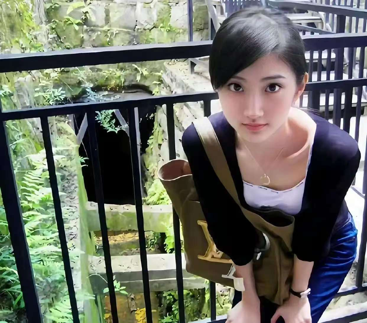 5f951441893145e7931f6d9020920f59~tplv-tt-origin-web:gif.jpeg