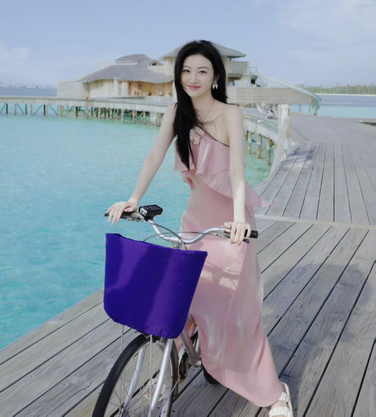 18febf262df04617893e0cc17bbbb699~tplv-tt-origin-web:gif.jpeg